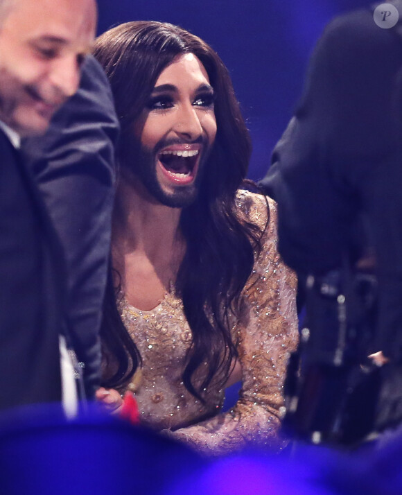 Conchita Wurst, qui représente l'Autriche, remporte le concours de l'Eurovision 2014 lors de la finale à Copenhague, le 10 mai 2014, avec la chanson "Rise like a Phoenix".10/05/2014 - Copenhague