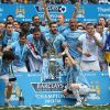 Les joueurs de Manchester City fêtent le titre de champion d'Angleterre dans leur Etihad Stadium le 11 mai 2014. 