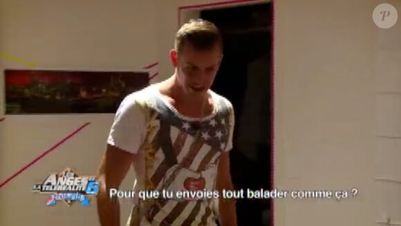 Julien le blond - Les "Anges de la télé-réalité 6". Episode du 15 mai 2014.