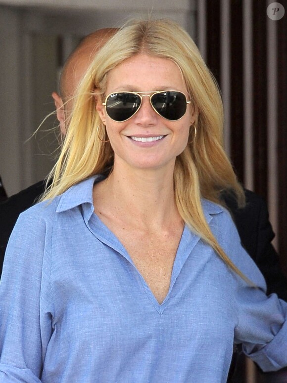 Gwyneth Paltrow est allée au Brentwood Country Mart pour dédicacer son livre "It's All Good". Los Angeles, le 10 mai 2014.