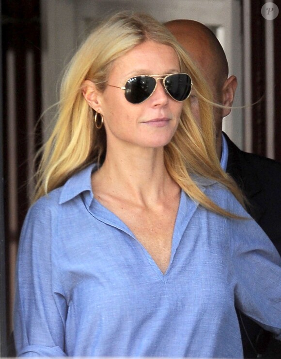 Gwyneth Paltrow est allée au Brentwood Country Mart pour dédicacer son livre "It's All Good". Los Angeles, le 10 mai 2014.