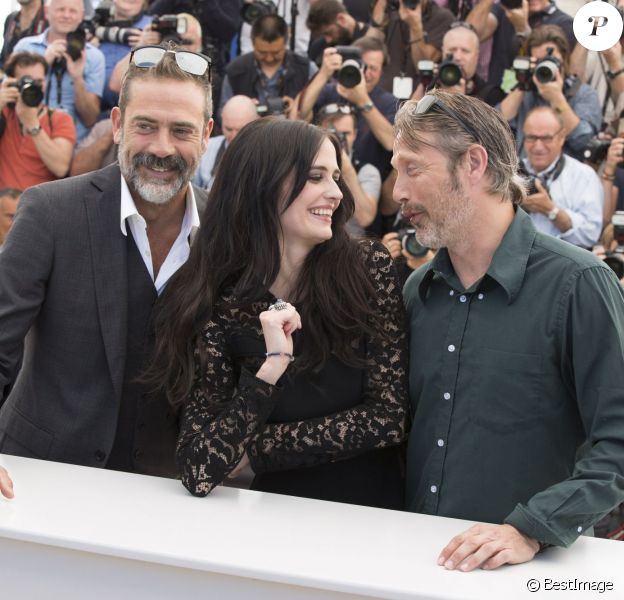 Jeffrey Dean Morgan, Eva Green, Mads Mikkelsen - Photocall du film "The Salvation" (hors compétition) lors du 67e Festival international du film de Cannes, le 17 mai 2014.