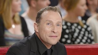 Jean-Pierre Papin, papa d'Emily, handicapée : ''C'est le travail d'une vie...''