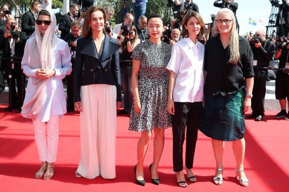 Membres du jury : Leila Hatami, Carole Bouquet, Do-yeon Jeon Sofia Coppola et Jane Campion - Montée des marches du film "Le Meraviglie" lors du 67e Festival du film de Cannes le 18 mai 2014