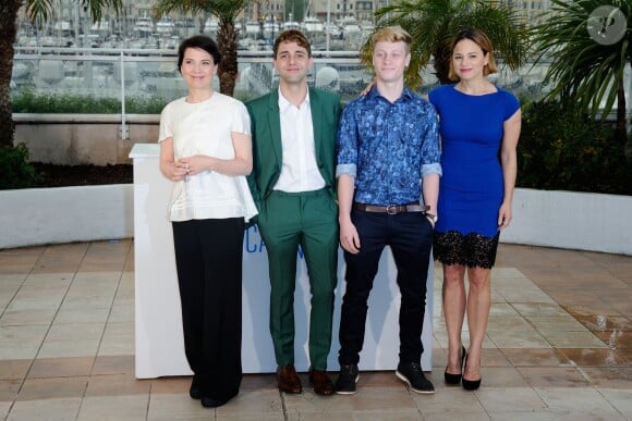 Xavier Dolan, Anne Dorval, Antoine Olivier Pilon, Suzanne Clément lors du photocall du film Mommy au Festival de Cannes le 22 mai 2014