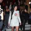 Kim Kardashian a dîné au Costes avec ses soeurs et ses amies pour enterrer sa vie de jeune fille le 22 mai 2014.