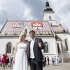 Ivica Kostelic et Elin Arnarsdottir devant la petite église Saint-Marc de Zagreb en Croatie, le 24 mai 2014