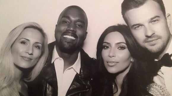 Kim Kardashian et Kanye West : Un mariage sacré par un pasteur ultra beau gosse