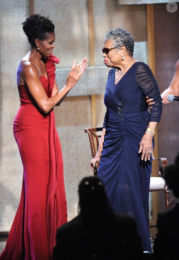 Michelle Obama et Maya Angelou à Washington, le 14 janvier 2012.