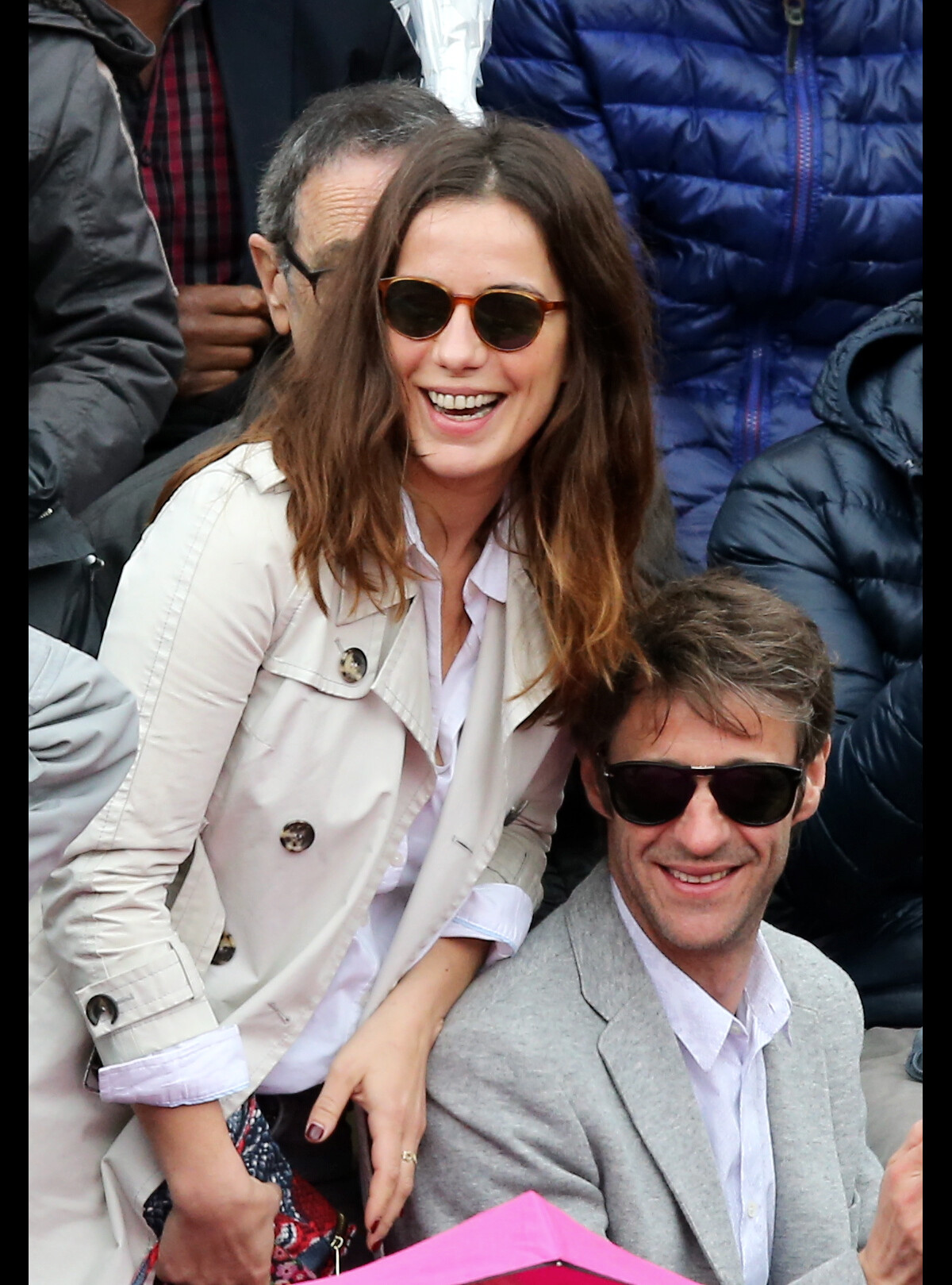 Photo : Zoé Félix et son compagnon Benjamin Rolland lors du match entre  Jo-Wilfried Tsonga et Jürgen Melzer à Roland-Garros à Paris, le 28 mai  2014. - Purepeople