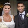 Jermaine Pennant avec sa femme Alice Goodwin et sa belle-mère lors de son mariage à Knutsford - mai 2014