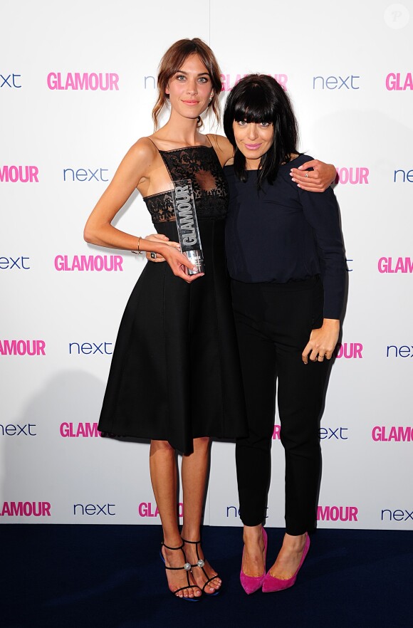 Alexa Chung, entrepreneur de l'année, et Claudia Winkleman, assistent aux Glamour Women Of The Year Awards 2014, au Berkeley Square Gardens. Londres, le 3 juin 2014.