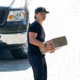 Prince Jackson s'est trouvé un petit boulot et livre un colis à Bel Air (Los Angeles), le samedi 7 juin 2014.