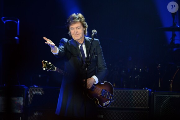 Paul McCartney en cocnert à Varsovie dans le cadre de son "Out There! Tour", le 22 juin 2013. 