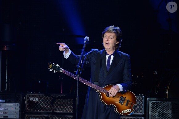 Paul McCartney en cocnert à Varsovie dans le cadre de son "Out There! Tour", le 22 juin 2013. 