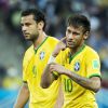 Neymar et Fred lors du match d'ouverture de la Coupe du monde entre le Brésil et la Croatie à au Brésil le 12 juin 2014. 