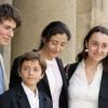 Ingrid Betancourt avec Lorenzo et Mélanie, ses enfants, et Stanislas, son neveu, reçus par Nicolas Sarkozy au palais de l'Elysée, le 4 juillet 2008. Deux jours après sa libération.