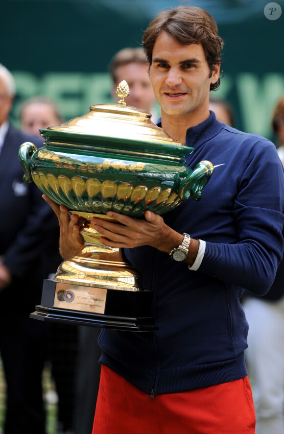 Roger Federer après sa victoire lors du Gerry Weber Open de Halle, le 15 juin 2014