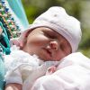 La princesse Amalia, premier rayon de soleil... Le prince Felix et la princesse Claire de Luxembourg ont quitté avec leur bébé la princesse Amalia la maternité Grande-Duchesse Charlotte à Luxembourg, le 17 juin 2014.
