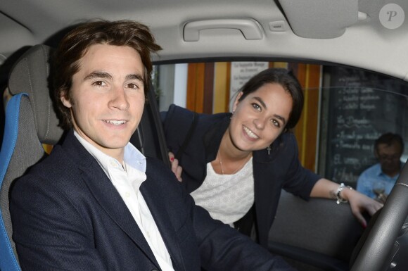 Exclusif - Anouchka Delon et son compagnon Julien Dereins - Fred Testot organise une soirée en tant qu'ambassadeur de la BMW i3 dans son restaurant "Cachette" à Paris le 19 juin 2014.