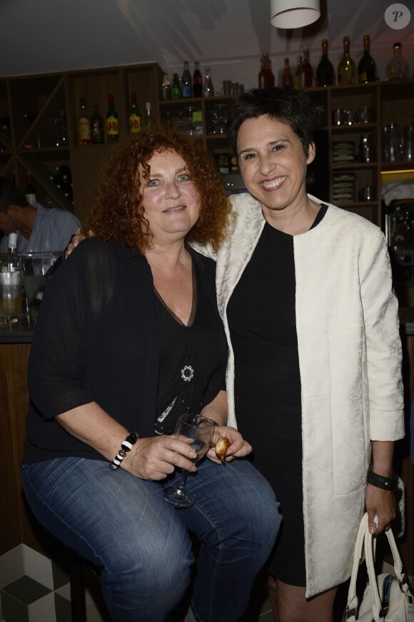 Exclusif - Valérie Mairesse et Silvia Kahn - Fred Testot organise une soirée en tant qu'ambassadeur de la BMW i3 dans son restaurant "Cachette" à Paris le 19 juin 2014.