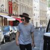 Harry Styles du groupe One Direction au Café de Flore à Paris, le 21 juin 2014.