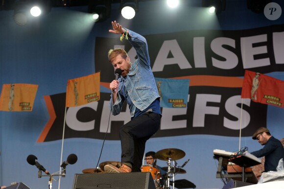 La groupe Kaiser Chiefs se produit au festival de Glastonbury, le vendredi 27 juin 2014.