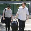 La star Ginnifer Goodwin s'est offert une sortie avec son mari Josh Dallas et leur bébé Oliver, à une fête d'anniversaire à Los Angeles, le 29 juin 2014.