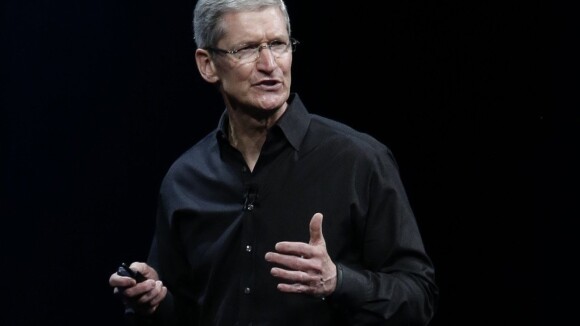 Tim Cook : L'homosexualité du patron d'Apple révélée en direct à la télé !