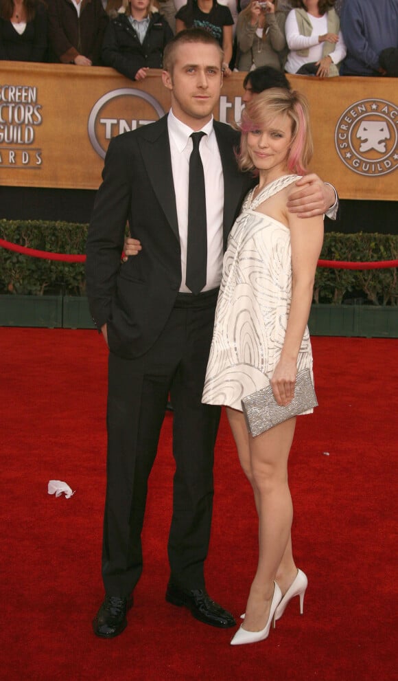 <p>Rachel McAdams et Ryan Gosling lors des Screen Actors Guild Awards le 28 janvier 2007 à Los Angeles</p>