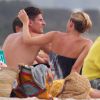 Carina Wanzung et son footeux Mario Gomez, amoureux sur l'île de Formentera, le 2 juillet 2014