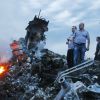 Le MH17, un Boeing 777 de la Malaysia Airlines, s'est écrasé ce jeudi 17 juillet 2014 dans l'est de l'Ukraine, faisant près de 300 victimes. Il aurait été la cible d'un tir de missile sol-air. Le drame a eu lieu dans le village de Grabove, à proximité de la ville de Chakhtarsk, dans l'Est de l'Ukraine. Le Boeing 777 assurait la liaison entre Amsterdam et Kuala Lumpur.