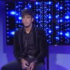 Aymeric, grimé en Vince, passe un casting face aux autres candidats (Secret Story 8, le vendredi 18 juillet 2014.)