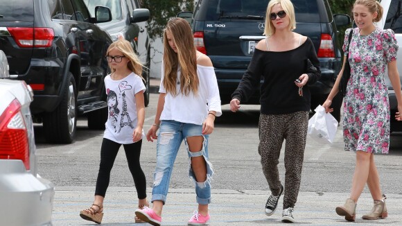 Jennie Garth : Ses filles Luca, Lola et Fiona Eve lui redonnent le sourire !