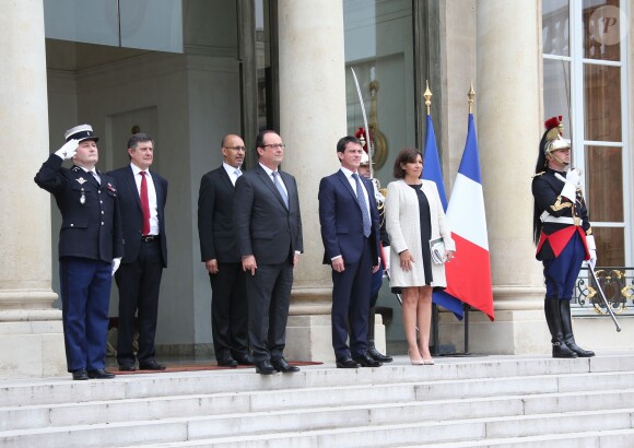 François Hollande, Manuel Valls et Anne Hidalgo - Le roi Felipe VI et la reine Letizia d'Espagne quittent le palais de l'Elysée après un entretien et un déjeuner avec le président de la république François Hollande à Paris, le 22 juillet 2014