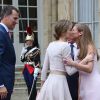 Le roi Felipe VI et la reine Letizia d'Espagne ont été reçus le 22 juillet 2014 à Matignon par Manuel Valls et sa femme Anne Gravoin, dans le cadre de leur visite inaugurale en France.