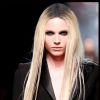 Andrej Pejic en mars 2013, défile pour jean Paul Gaultier sur le podium féminin. A l'époque, il est encore un homme et joue sur son côté androgyne