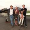 Thierry Redler avec ses quatre premiers enfants, fruits de son amour avec son épouse Billie, en 2000.