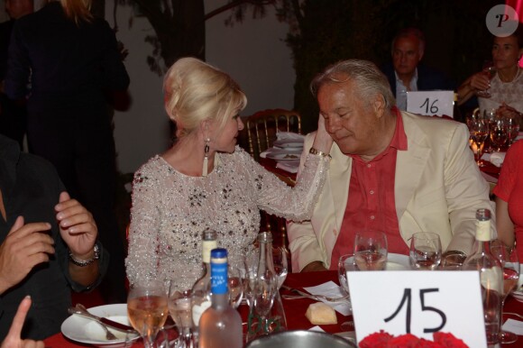 Exclu - Ivana Trump et Massimo Gargia lors de la grande fête d'anniversaire de Monika Bacardi organisée à Saint-Tropez, le 27 juillet 2014.