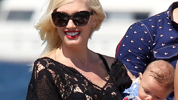Gwen Stefani : Avec son bébé Apollo, la star est au top à Saint-Tropez