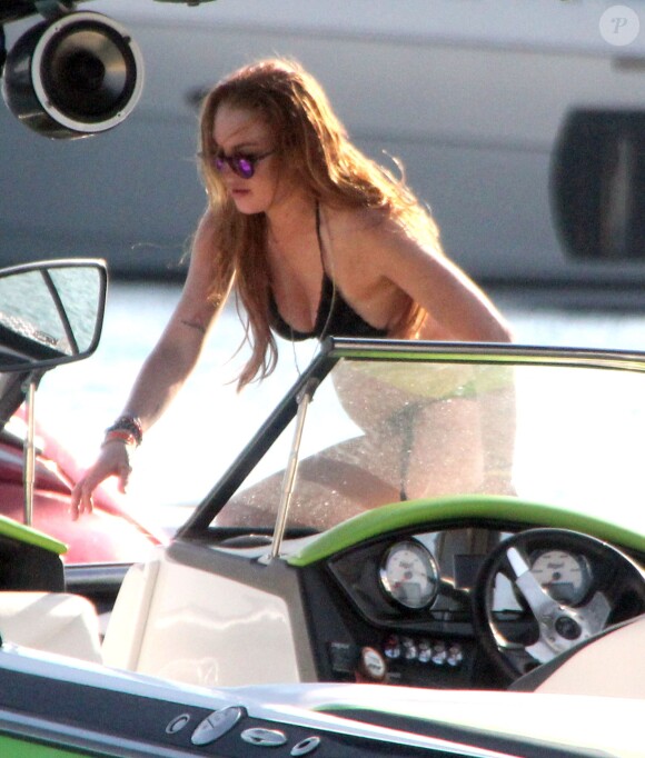 Lindsay Lohan profite de ses vacances à Mykonos en Grèce, le 4 août 2014.