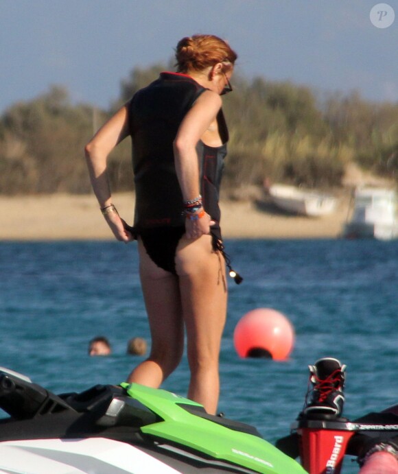 Lindsay Lohan profite de ses vacances à Mykonos en Grèce, le 4 août 2014.