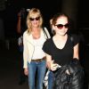 Melanie Griffith et sa fille Stella Banderas à l'aéroport LAX de Los Angeles, le 12 août 2014.