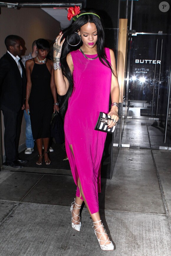 Rihanna quitte le Butter Restaurant, situé dans le quartier de Midtown, à New York. Le 18 août 2014.