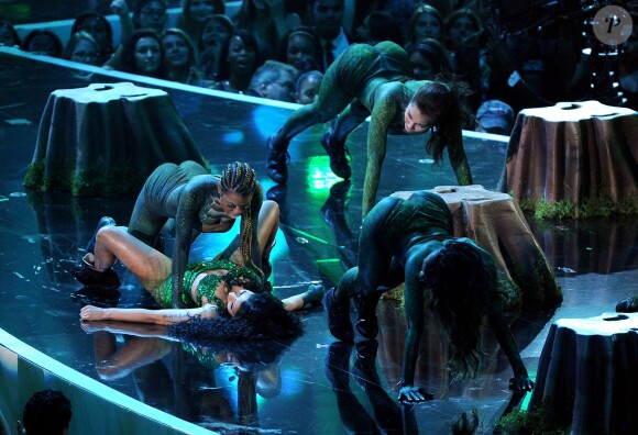 Nicki Minaj interprète Anaconda lors des MTV Video Music Awards 2014 au Forum. Inglewood, Los Angeles, le 24 août 2014.