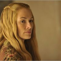Game of Thrones, saison 5 : Les seins de Lena Headey retardent le tournage
