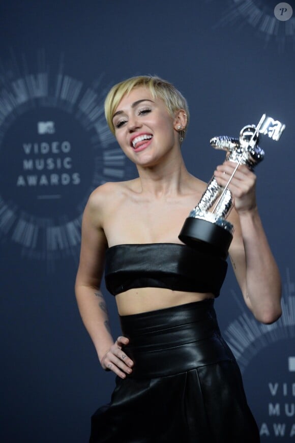 Miley Cyrus à la cérémonie des MTV Video Music Awards à Inglewood, le 24 août 2014.
