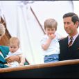  Lady Di et le prince Charles avec les princes Harry et William en mai 1985 à Venise. 