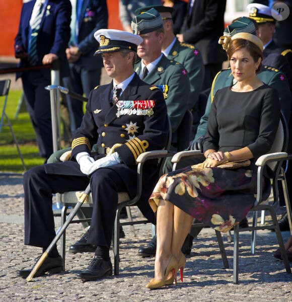 La princesse Mary et le prince Frederik de Danemark ont pris part le 5 septembre 2014, au Kastellet de Copenhague, à la cérémonie de commémoration des soldats danois tombés au champ d'honneur.