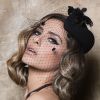 Clara Morgane divine dans son calendrier 2015